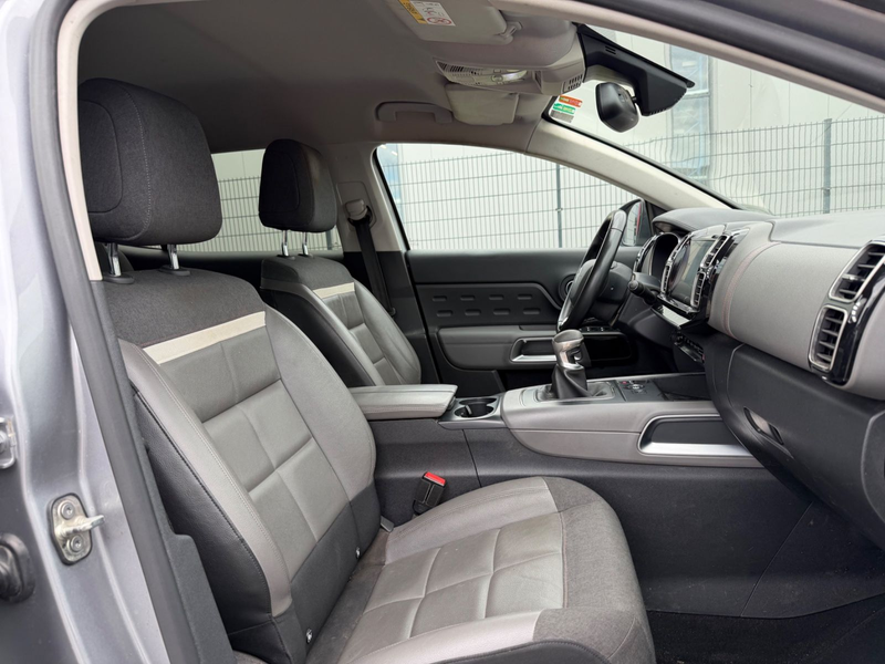 Citroen C5 Aircross 1.2 LED Virtual Kamera Navi — photo 15