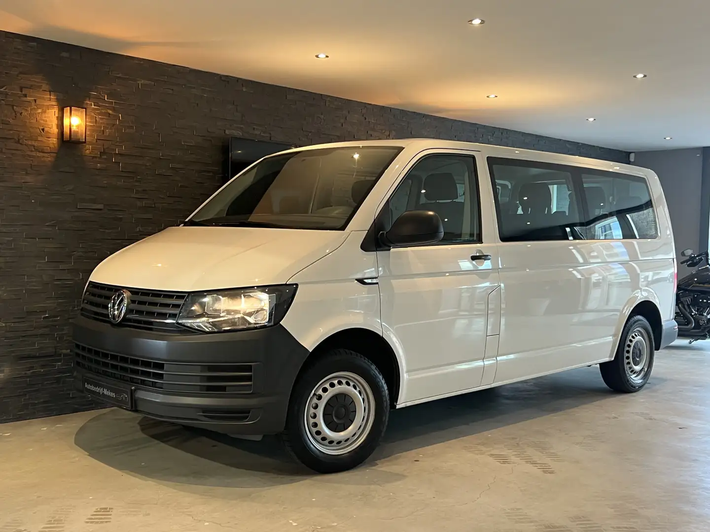 Volkswagen 2.0 TDI L2H1 Bj: 2016 / 9 Persoons / Airco Wit - 1