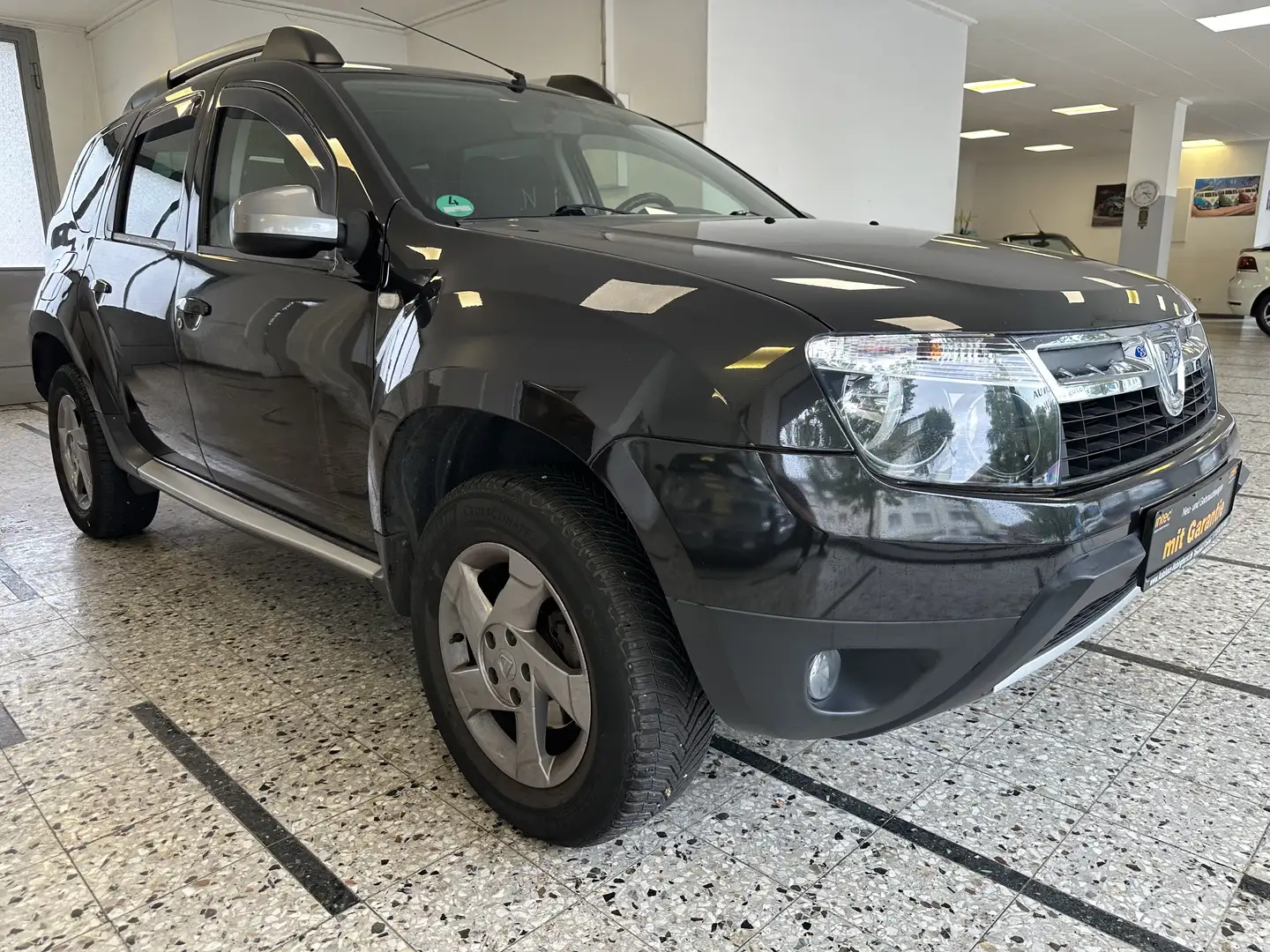 Dacia Duster Delsey 4x4*Klima*Nichtraucher*AHK* Schwarz - 2