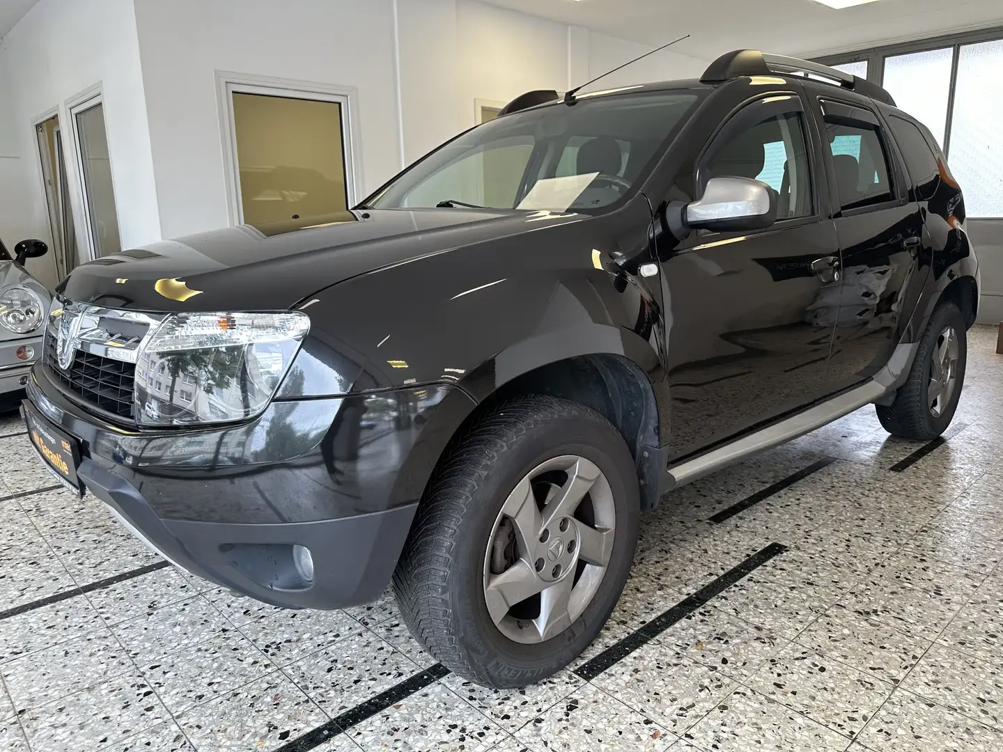 Dacia Duster Delsey 4x4*Klima*Nichtraucher*AHK* Schwarz - 1