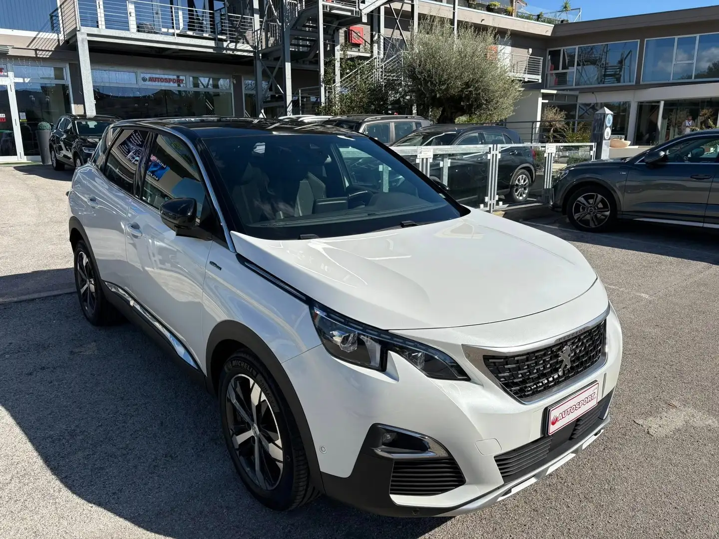 Peugeot 3008 3008 1.5 bluehdi GT Line s Bianco - 2