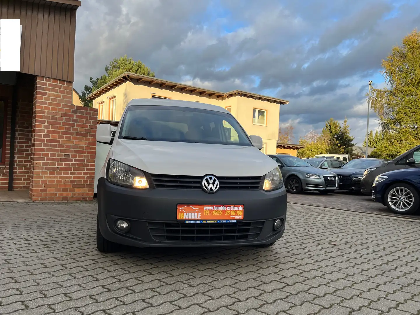 Volkswagen Caddy Soccer 2x Schiebetür Alu PDC Klima Weiß - 2