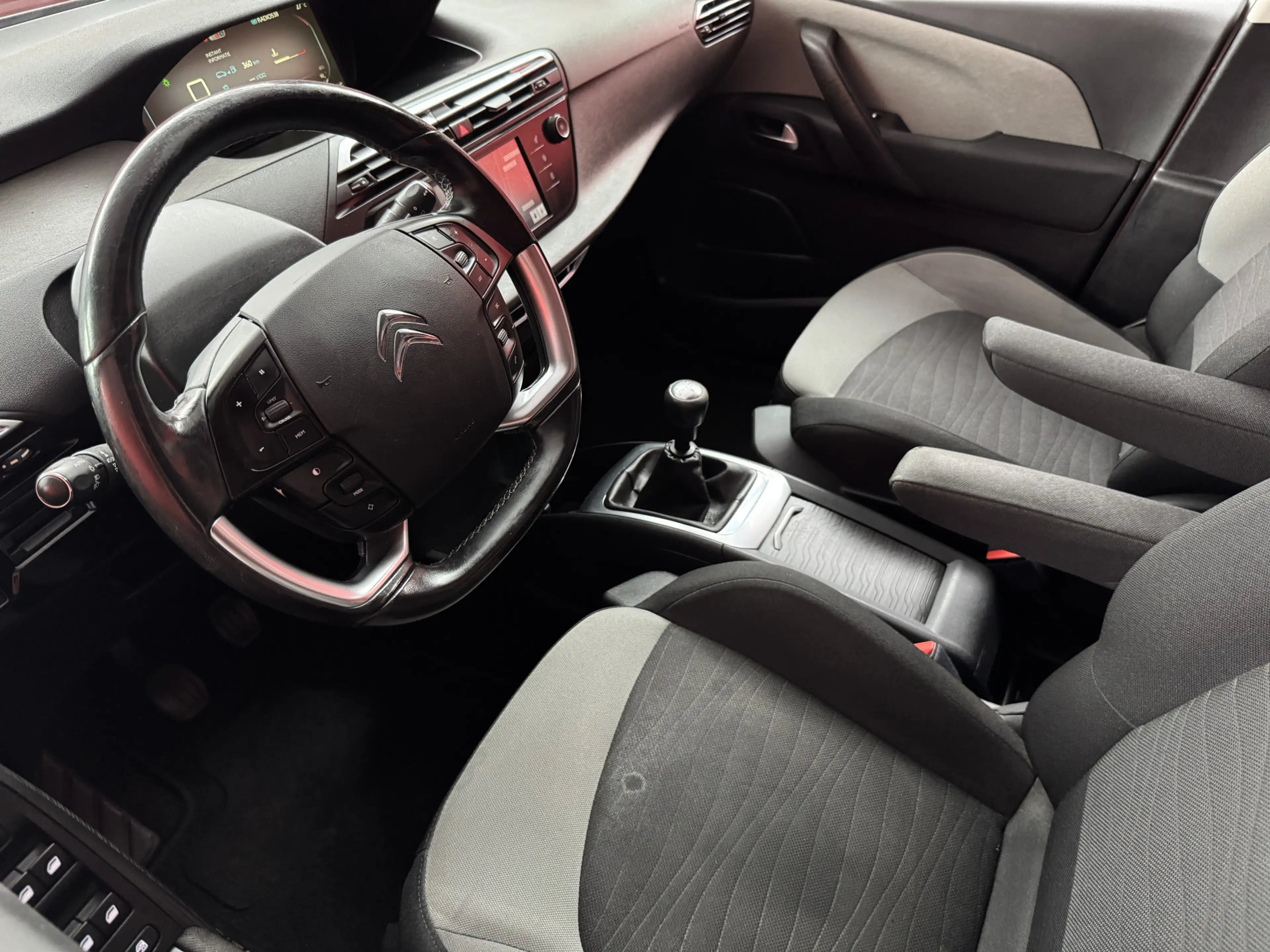 Citroen C4 Picasso 1.2 PureTech Business | Nieuw binnen! | 7-Pers | T — photo 14
