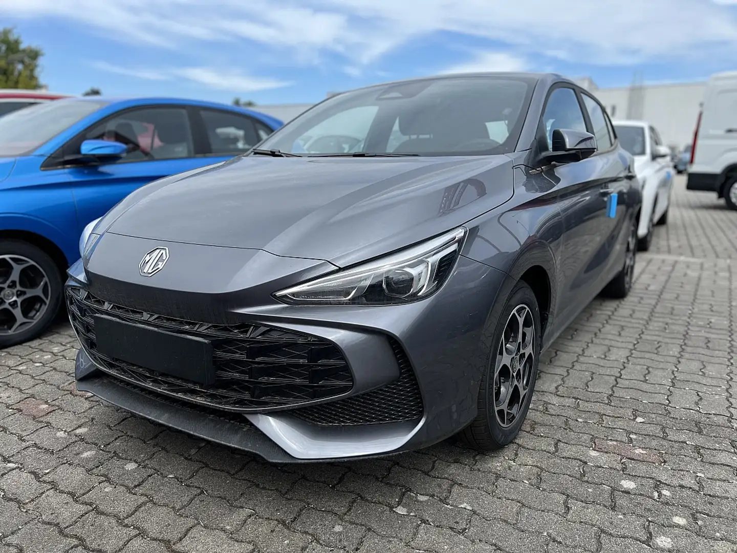 MG MG3 1,5 Comfort Gris - 2