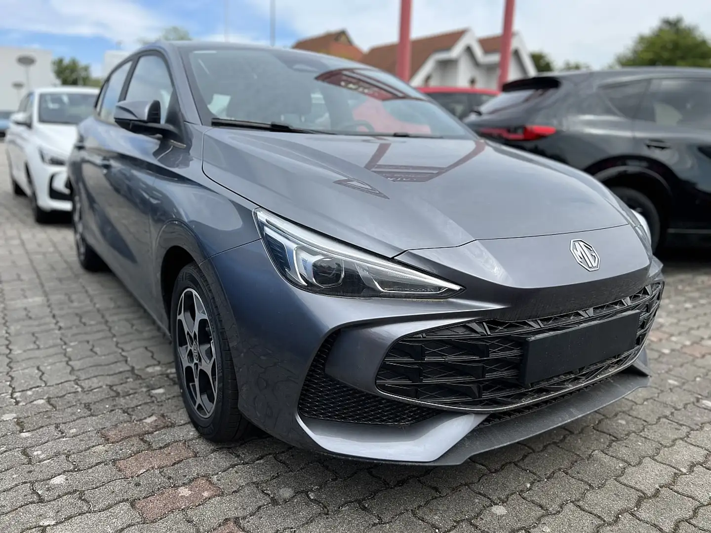 MG MG3 1,5 Comfort Gris - 1