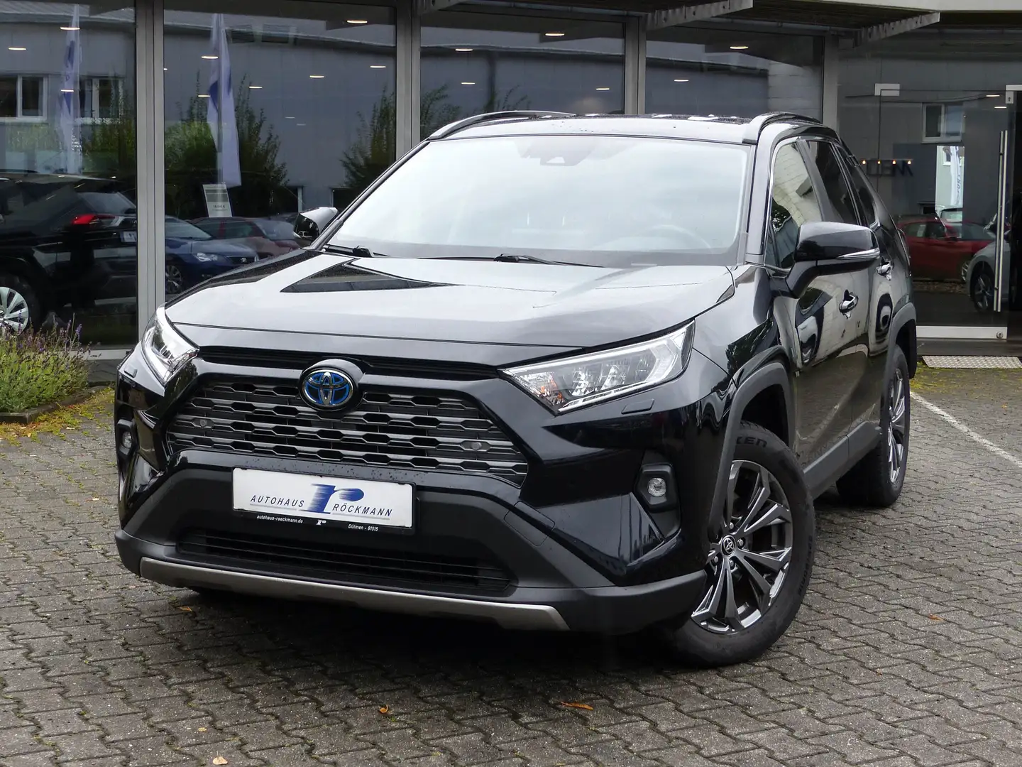 Toyota RAV 4 Hybrid 4x4 Aut. 222 Leder App Kamera DAB Schwarz - 2