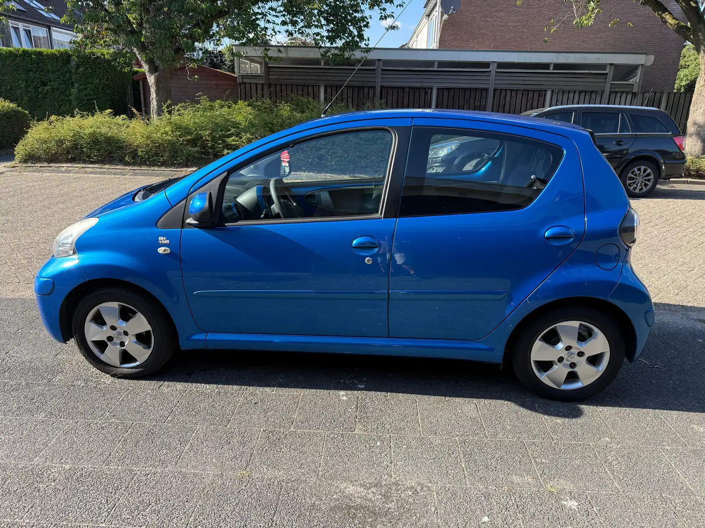 Toyota Aygo Aygo 1.0-12V Access Синий - 1