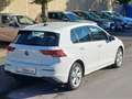 Volkswagen Golf VIII 1.0 TSI Life 81 kW Klima Navi AHK LED Weiß - thumbnail 4