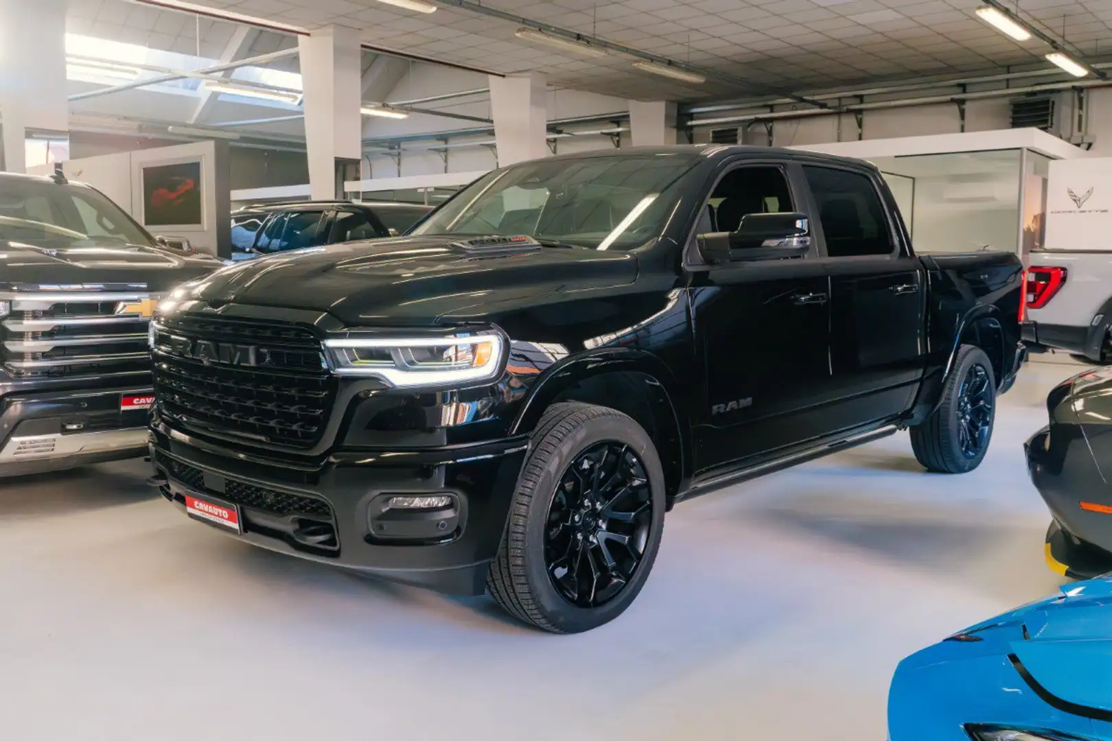 Dodge RAM NUOVO RAM 2025 LIMITED NIGHT 3.0L TWIN-TURBO 540 Nero - 1