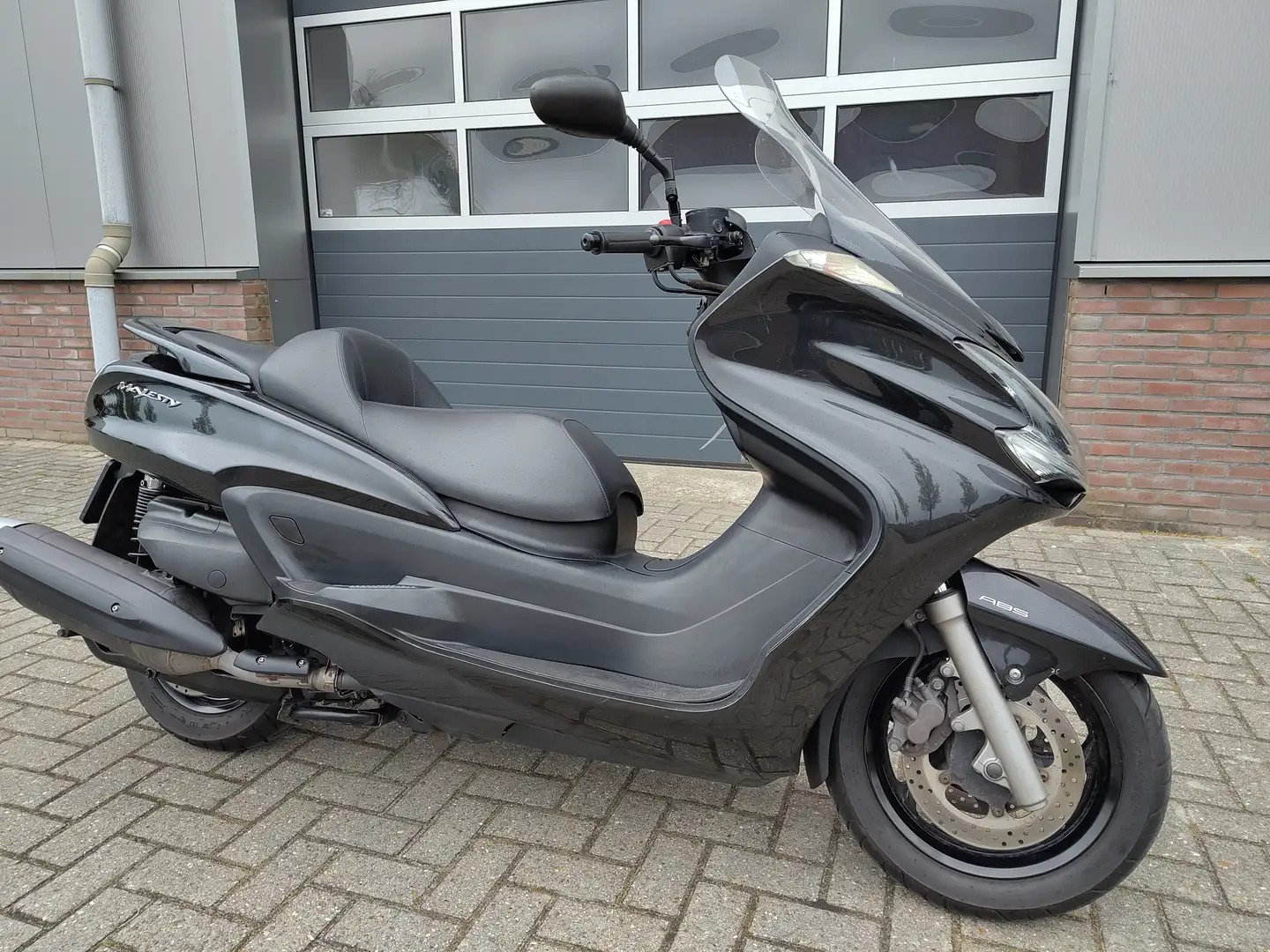 Yamaha YP 400 Majesty ABS Zwart - 1