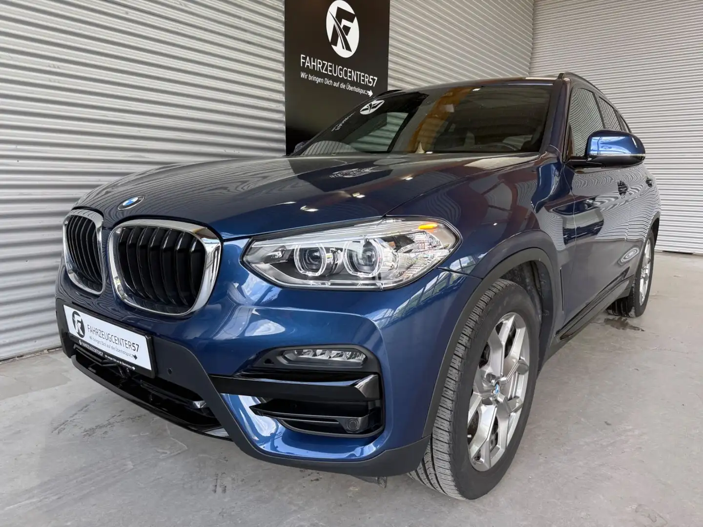 BMW X3 xDrive30i xLine/ACC/PANO/CARPLAY/LED Blue - 2