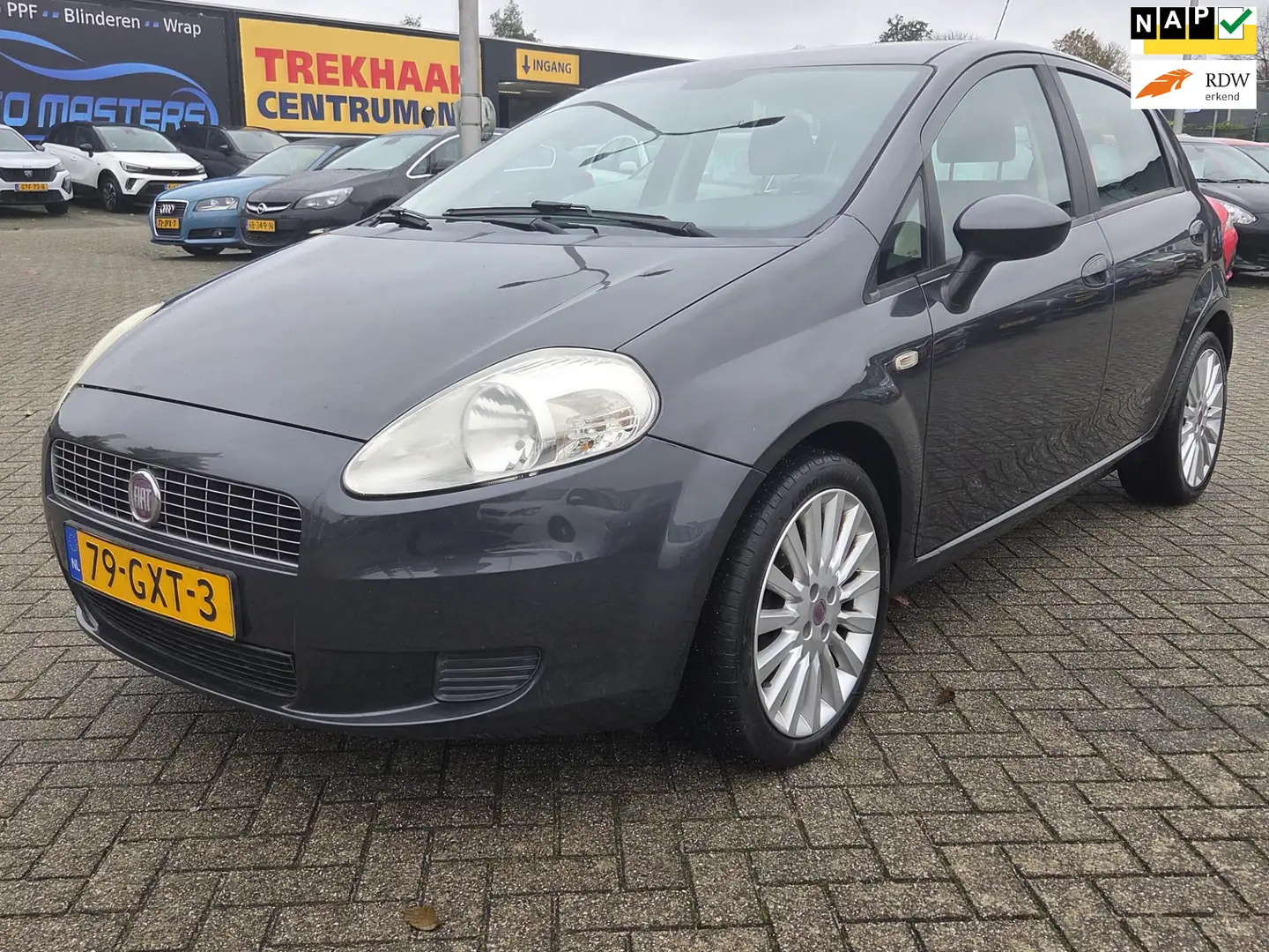 Fiat Grande Punto 1.2 Dynamic/CRUIS CONTROL Grijs - 1