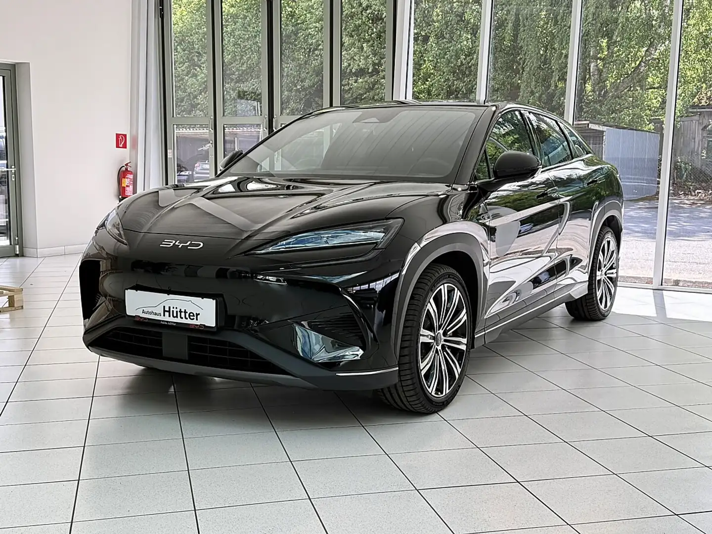 BYD Sealion 7 Excellence Österreich Paket 91.5 kWh AWD Schwarz - 1