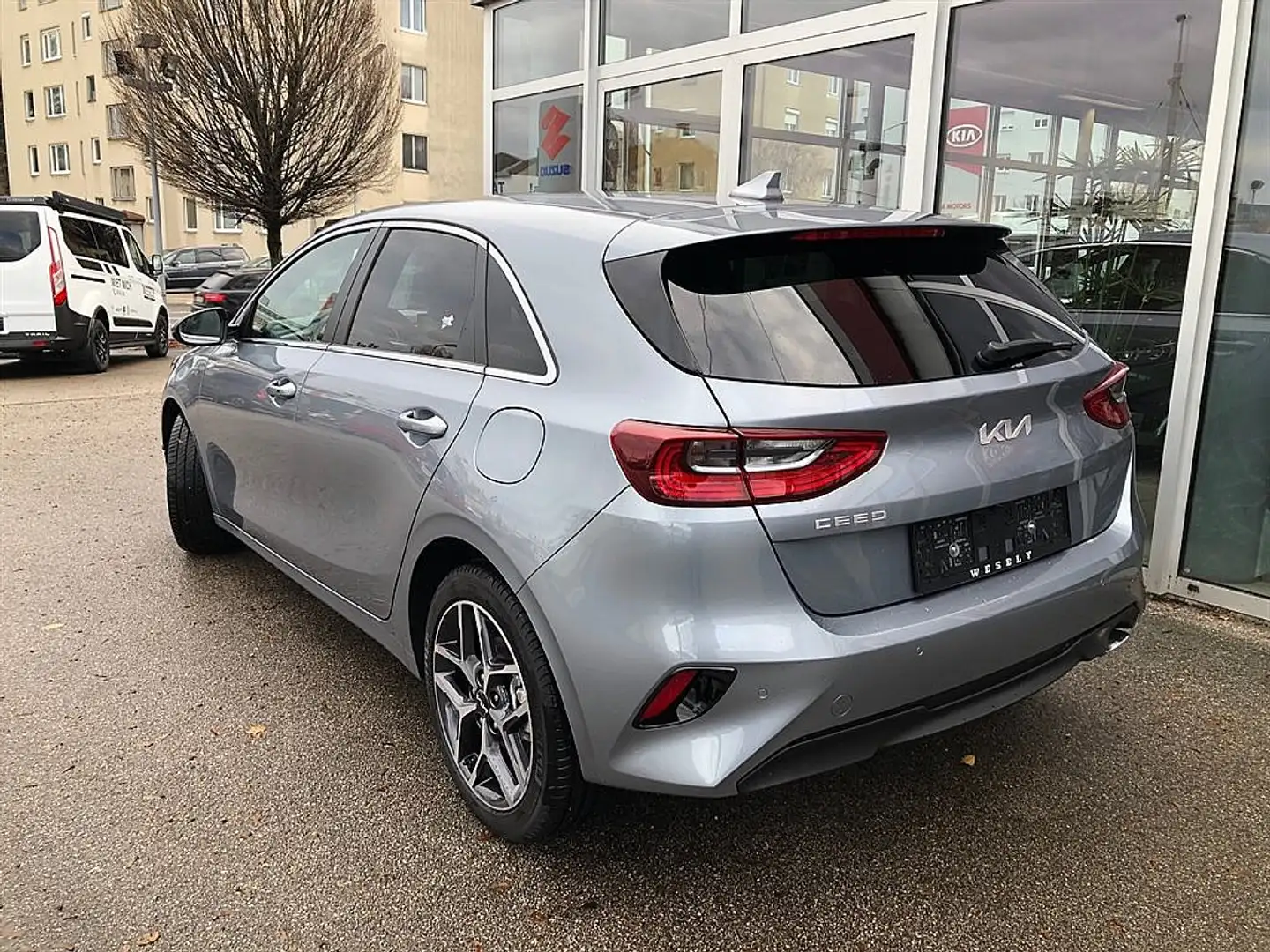 Kia Ceed / cee'd ceed 1,5 TGDI Gold 48V DCT Silber - 2