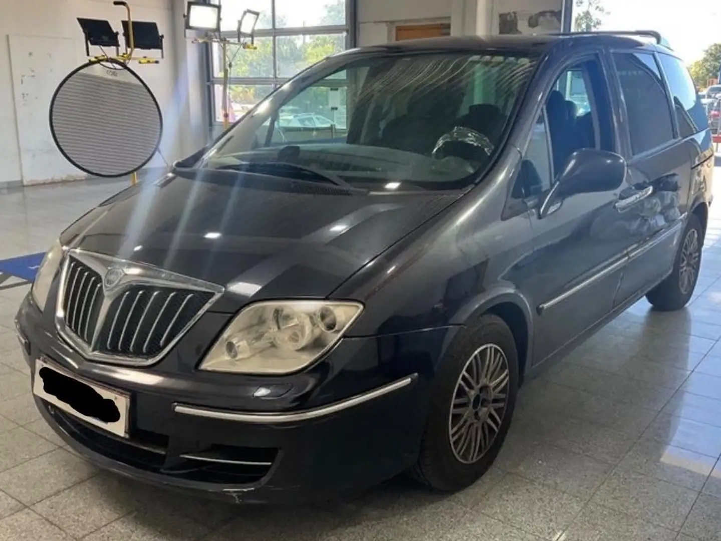 Lancia Phedra 2.2 16V Multijet Platino Grau - 1