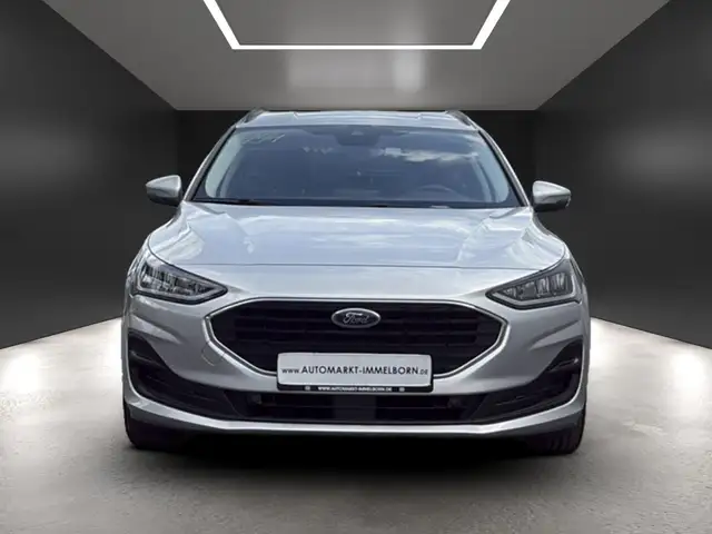 Ford Focus view 9