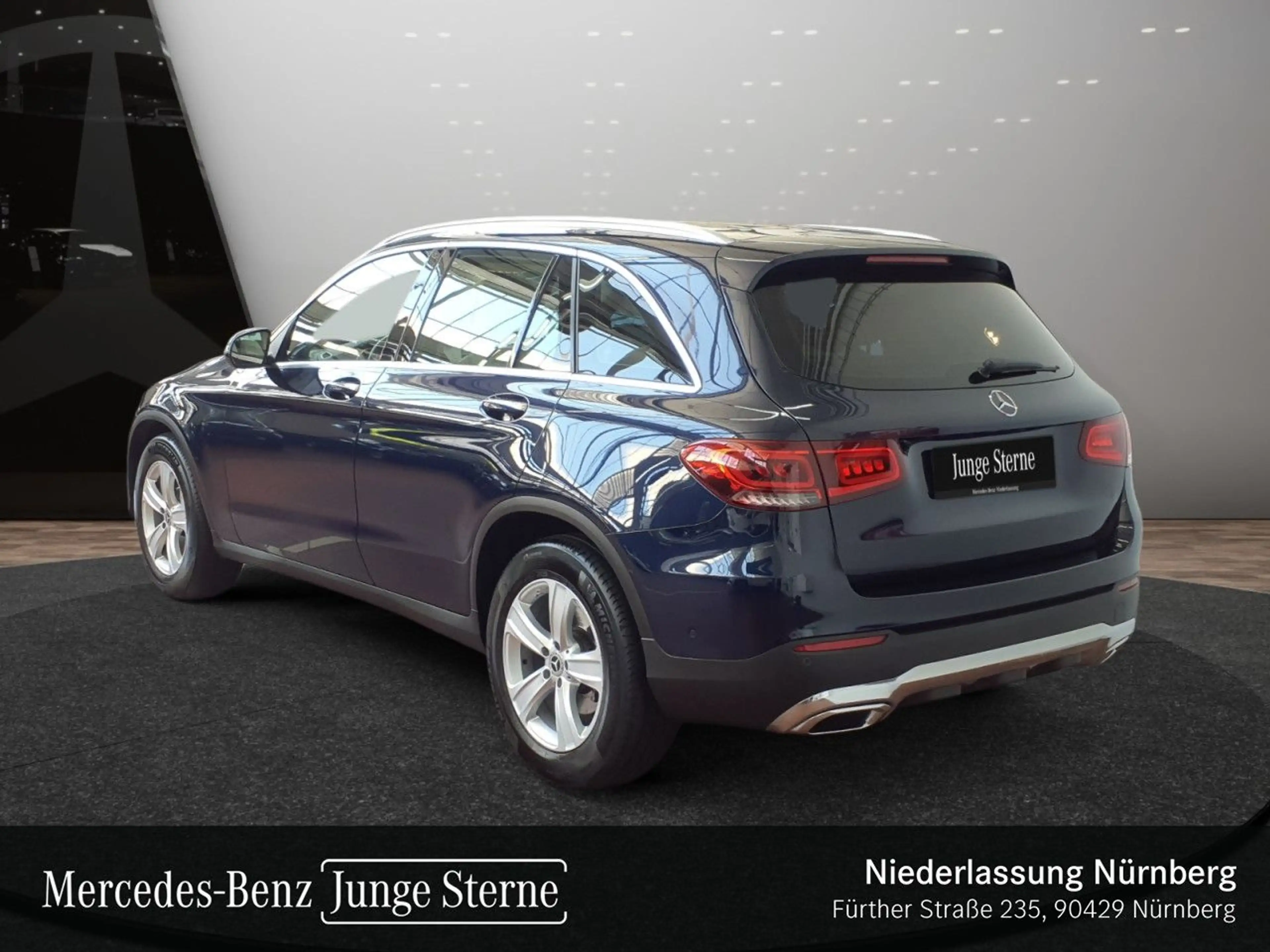 Mercedes-Benz GLC 400 d 4M LED+FAHRASS+KAMERA+KEYLESS+9G — photo 9