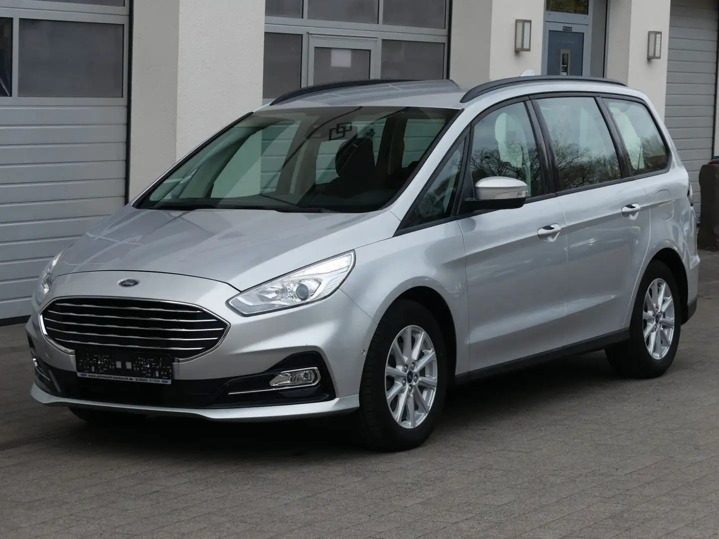 Ford Galaxy *Kamera*7 Sitze*Winterräder inkl. Silber - 1