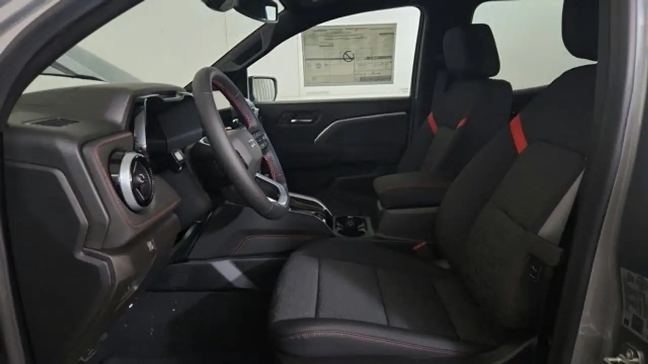 Chevrolet Colorado снимка Chevrolet Colorado