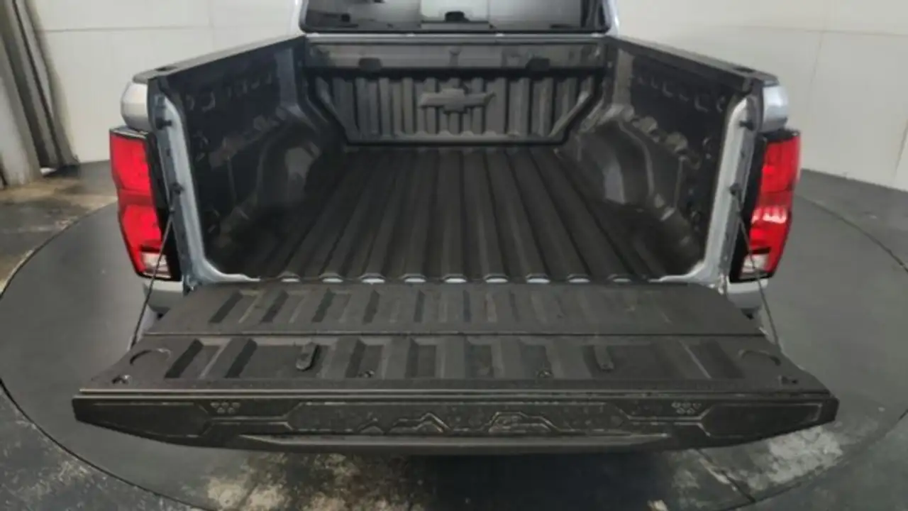 Chevrolet Colorado снимка Chevrolet Colorado