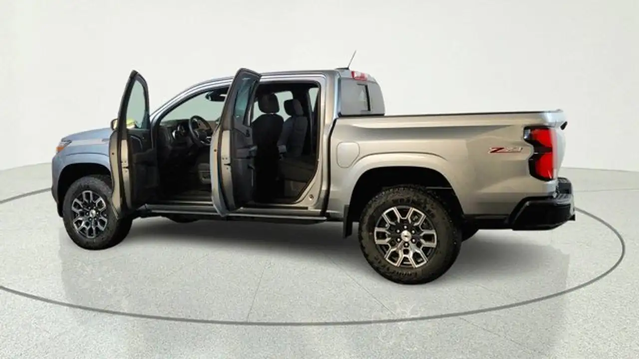 Chevrolet Colorado снимка Chevrolet Colorado