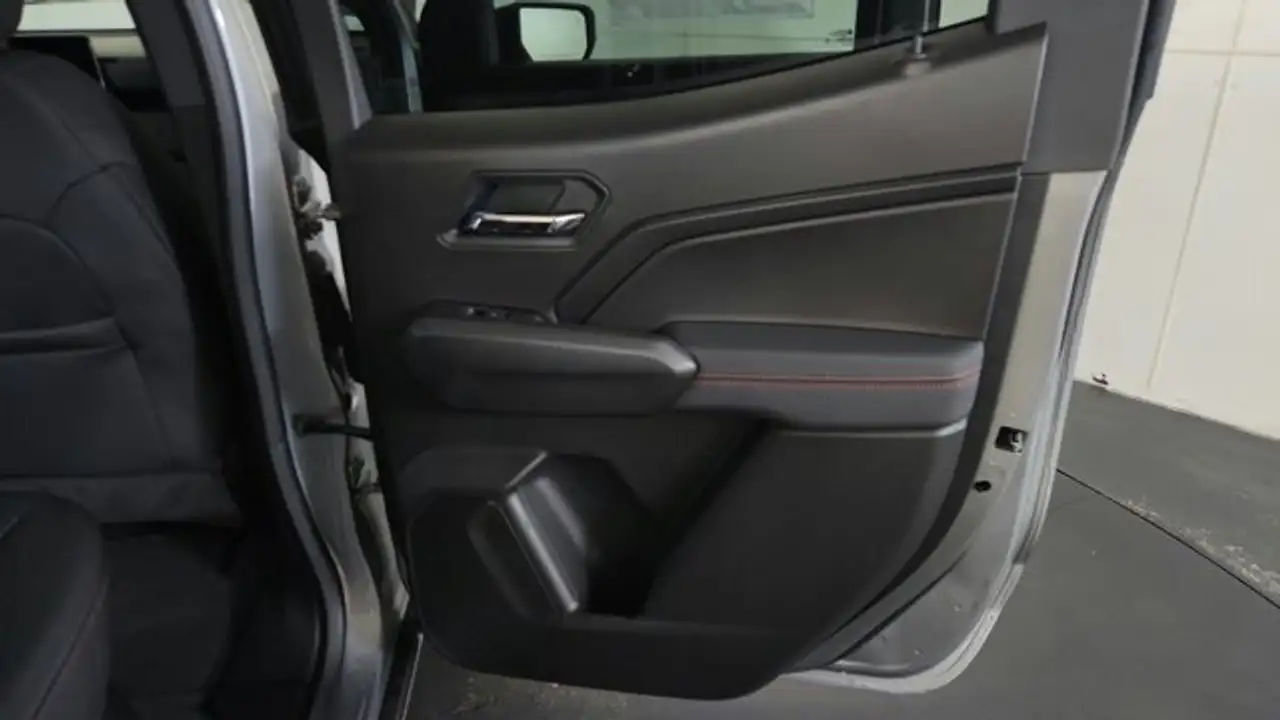 Chevrolet Colorado снимка Chevrolet Colorado