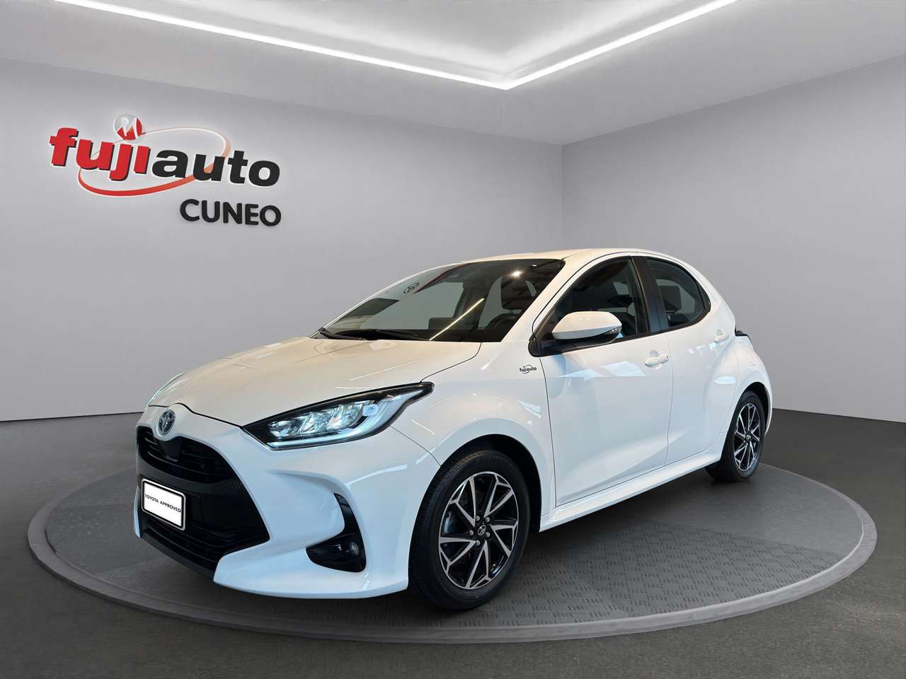 Toyota Yaris Yaris 1.5h Trend