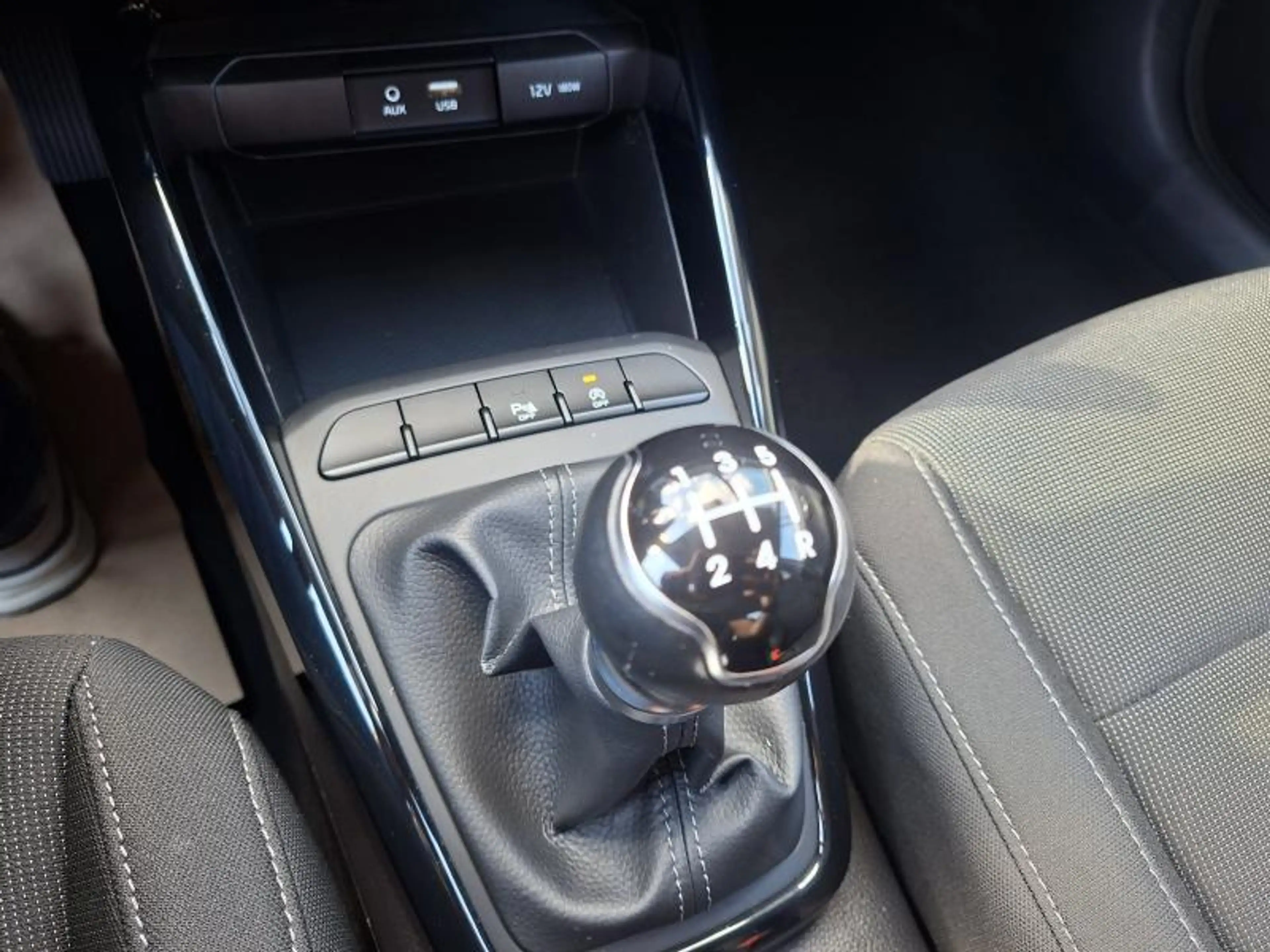 Kia Rio GT LINE — photo 5
