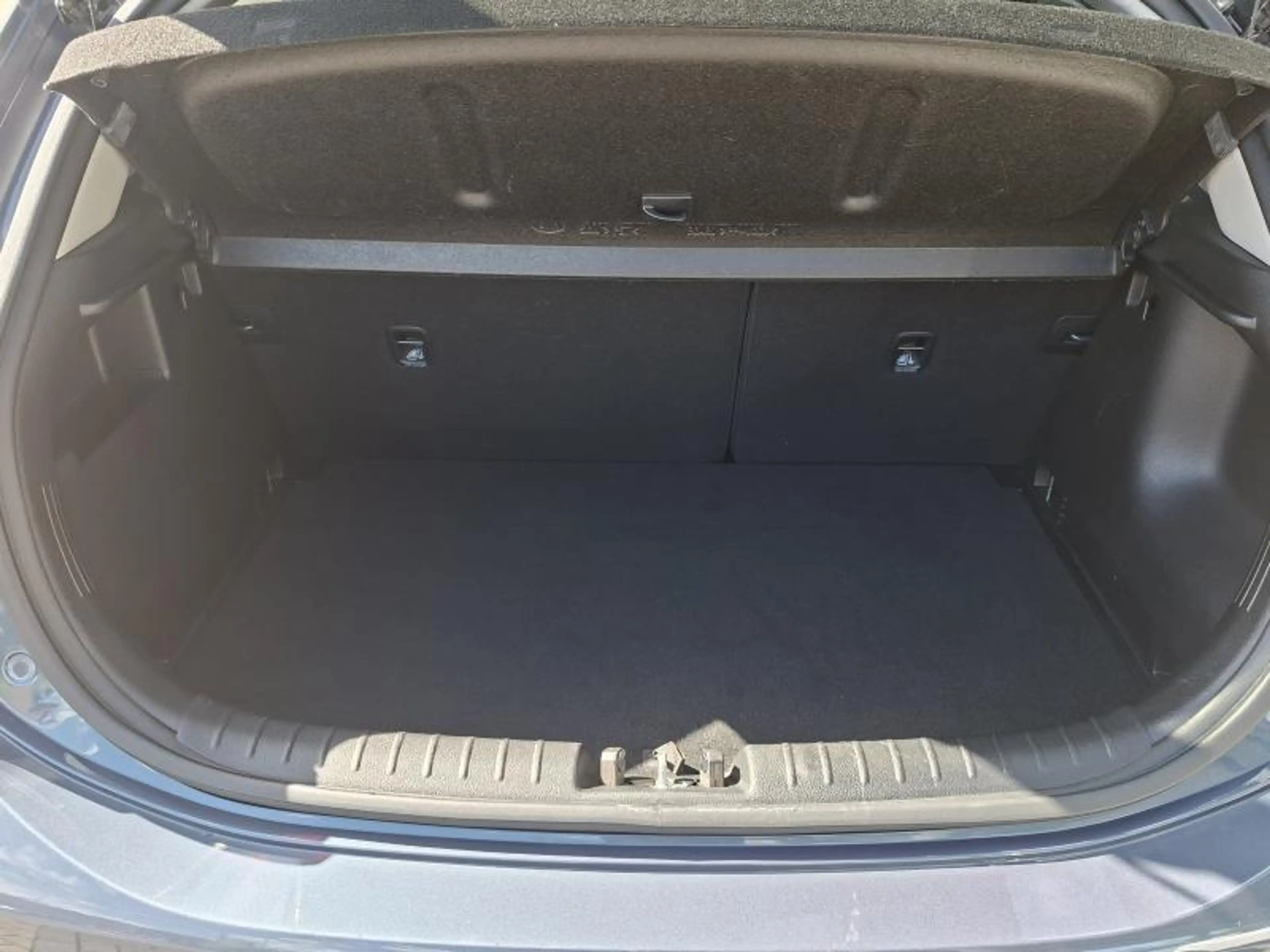 Kia Rio GT LINE — photo 12