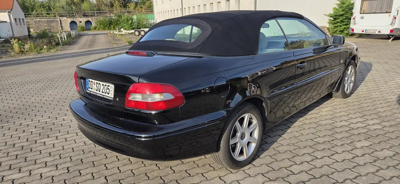 Volvo C70 2.0T, foto 3