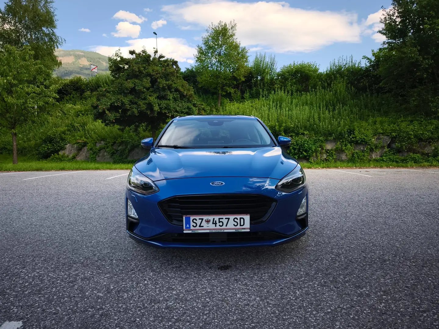 Ford Focus Focus Titanium 2.0 Automatik | Nahezu Vollausstattung & Level 2 Autonomie | Service NEU Blau - 2