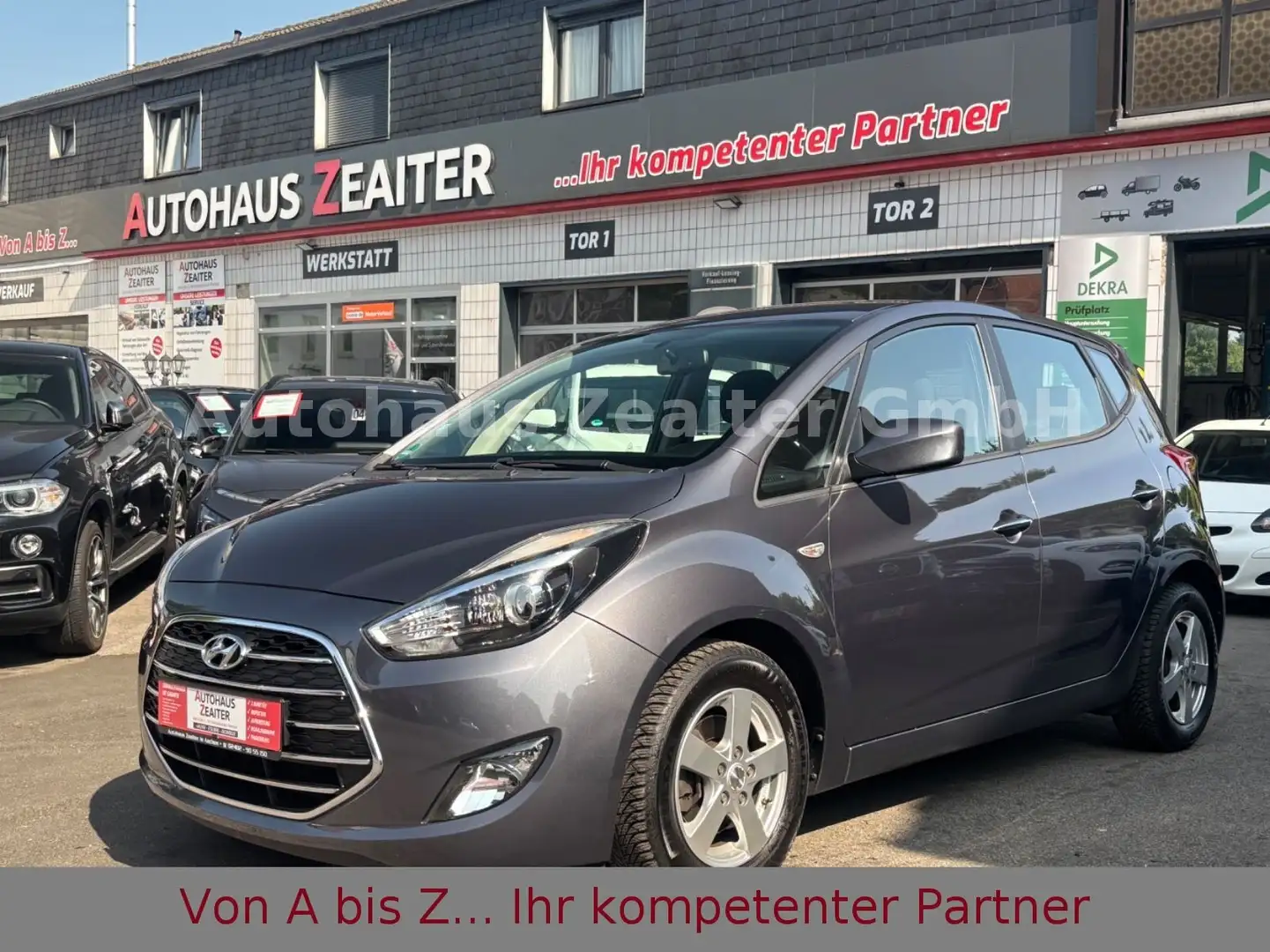 Hyundai iX20 blue Trend *TÜV*INS*70TKM*VollScheckheft* Gris - 1