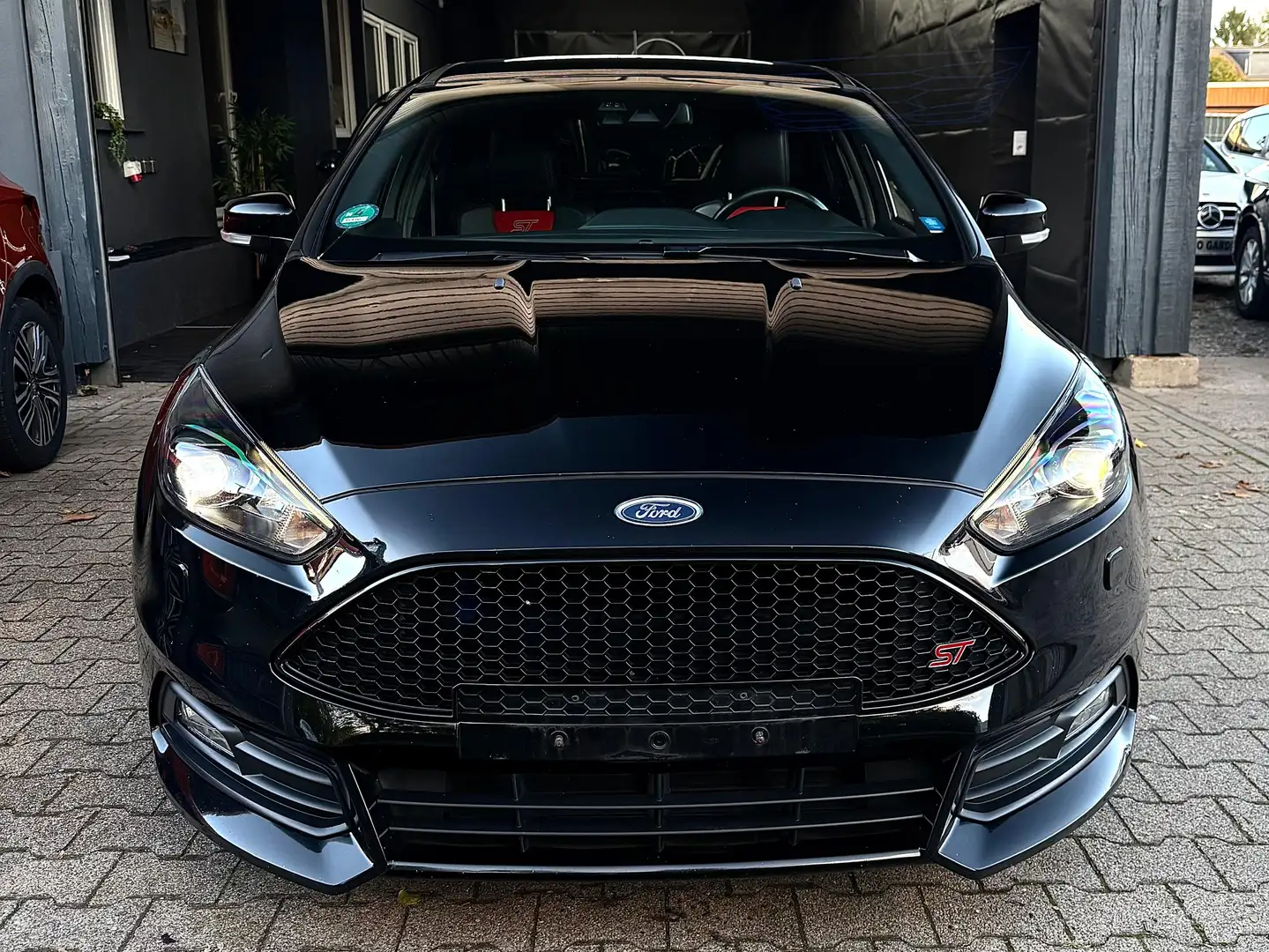 Ford Focus ST, SPORTSITZE Noir - 1