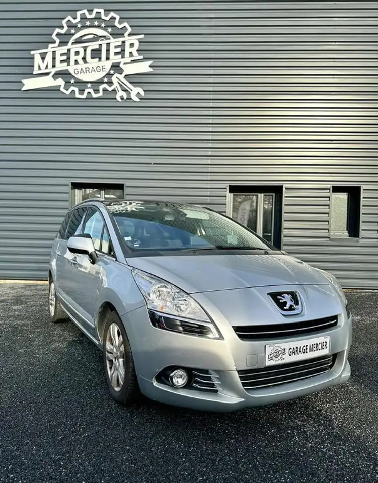 Peugeot 5008 1.6 HDI 112ch Business 7 PLACES