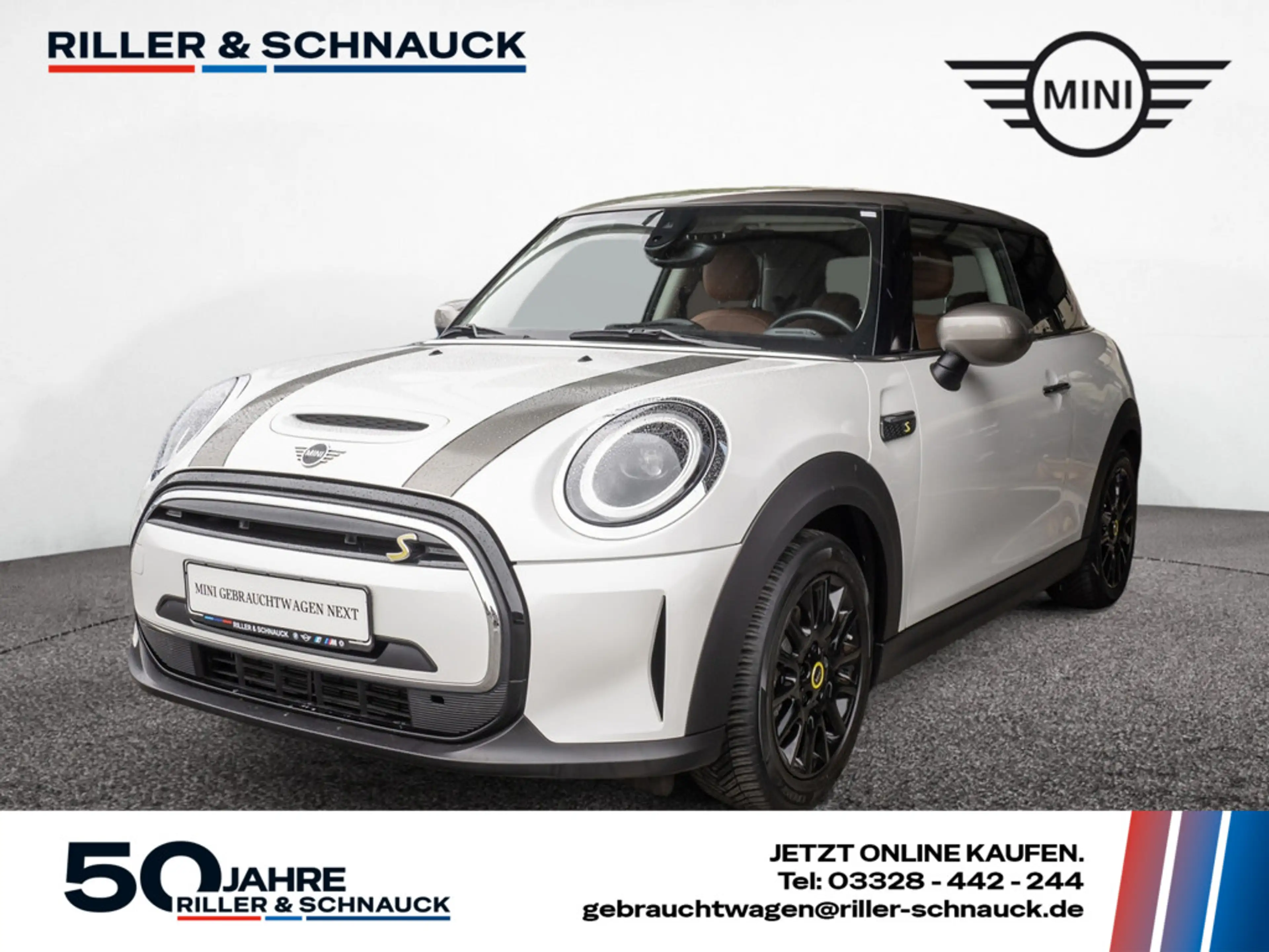 MINI Cooper SE Classic Trim PDC SHZ LEDER NAVI LED