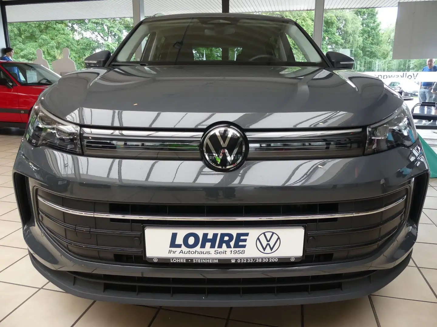 Volkswagen Tiguan 2.0 TDI 4Motion Life Gris - 2