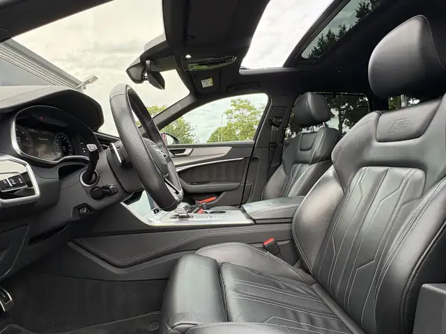 Audi A6 view 4
