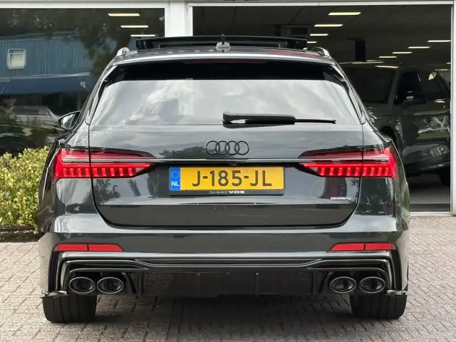 Audi A6 view 7
