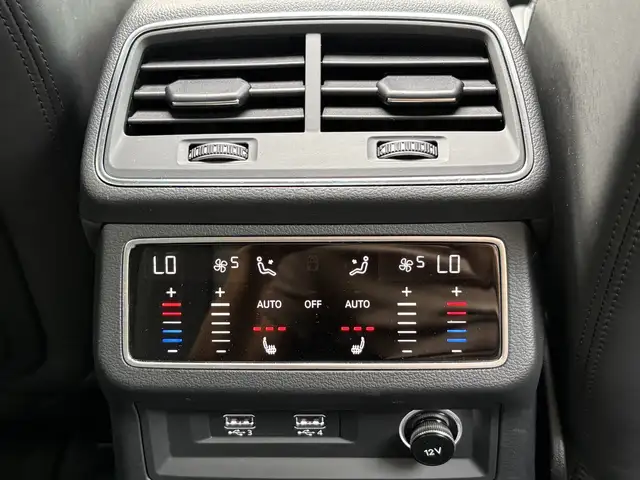 Audi A6 view 12