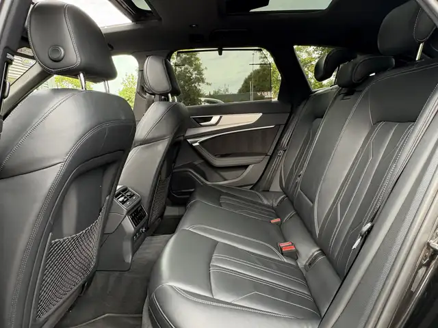 Audi A6 view 6