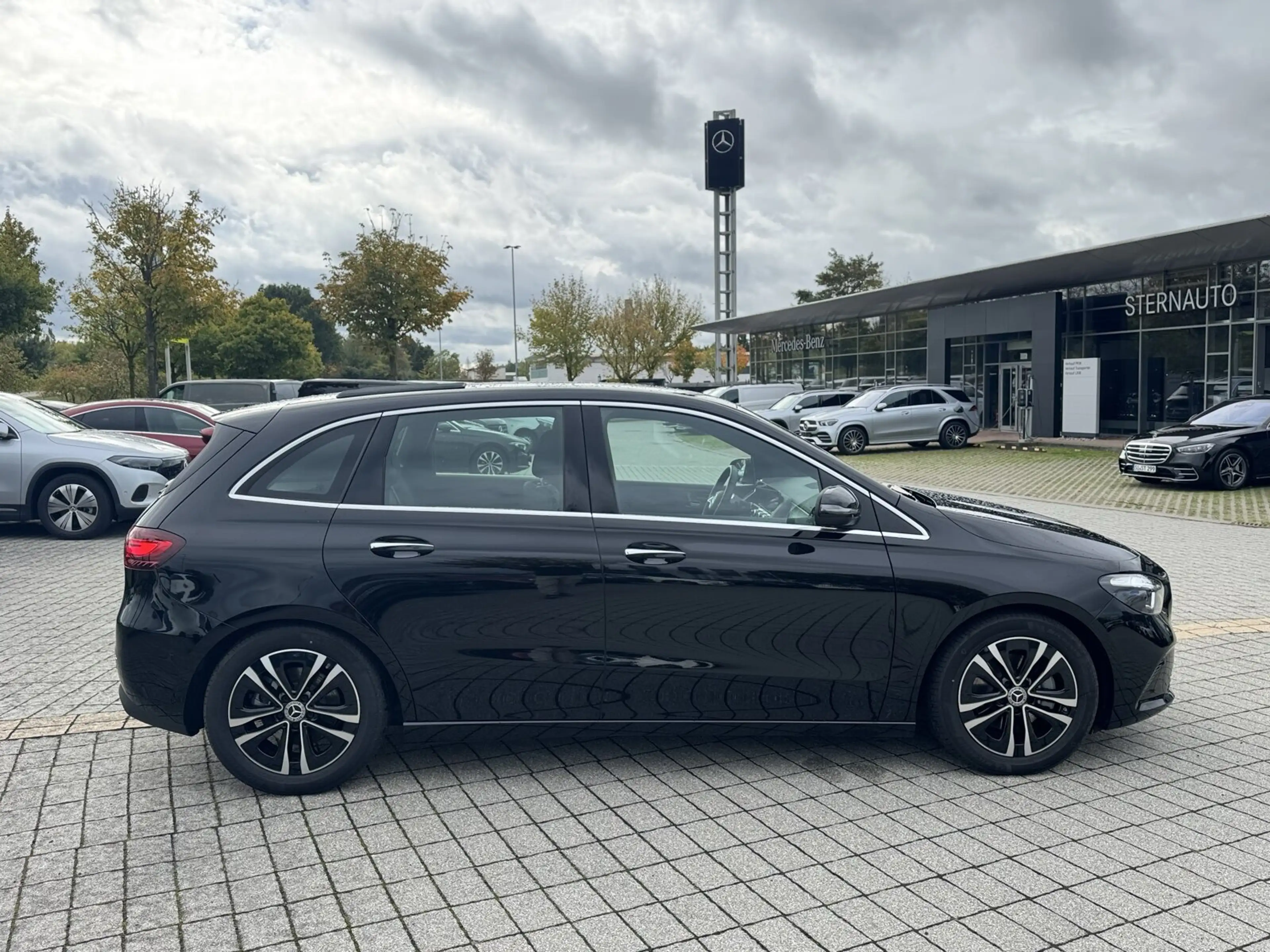 Mercedes-Benz B 200 B 200  Progressive Navi/Distronic/Keyless-Go/Klima — photo 8