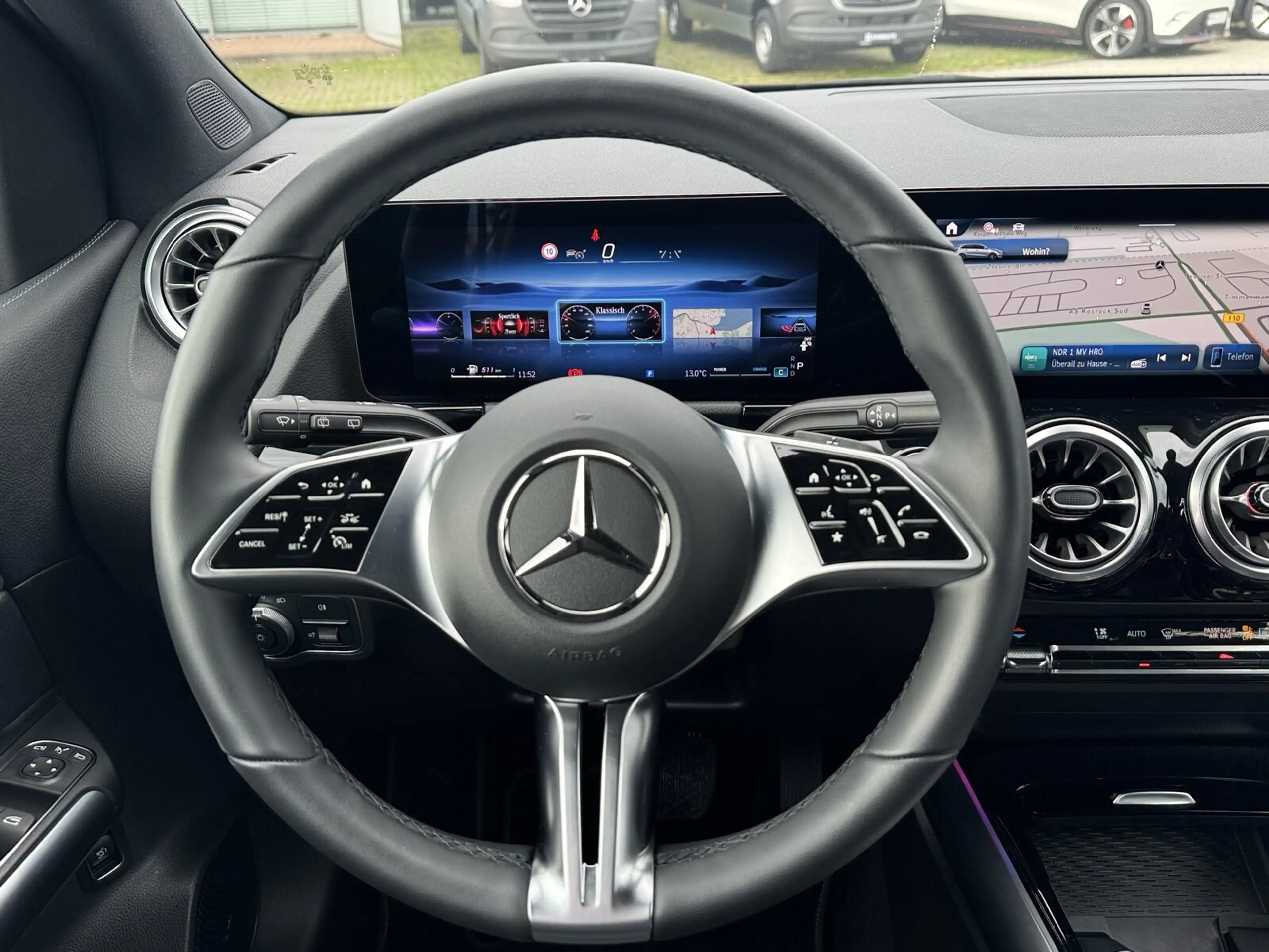 Mercedes-Benz B 200 B 200  Progressive Navi/Distronic/Keyless-Go/Klima — photo 13