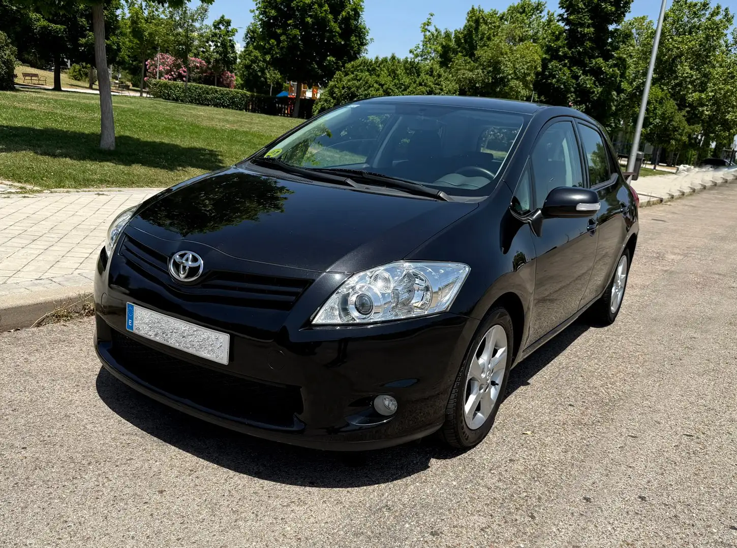 Toyota Auris Auris 1.4D-4D Active Active Negro - 1