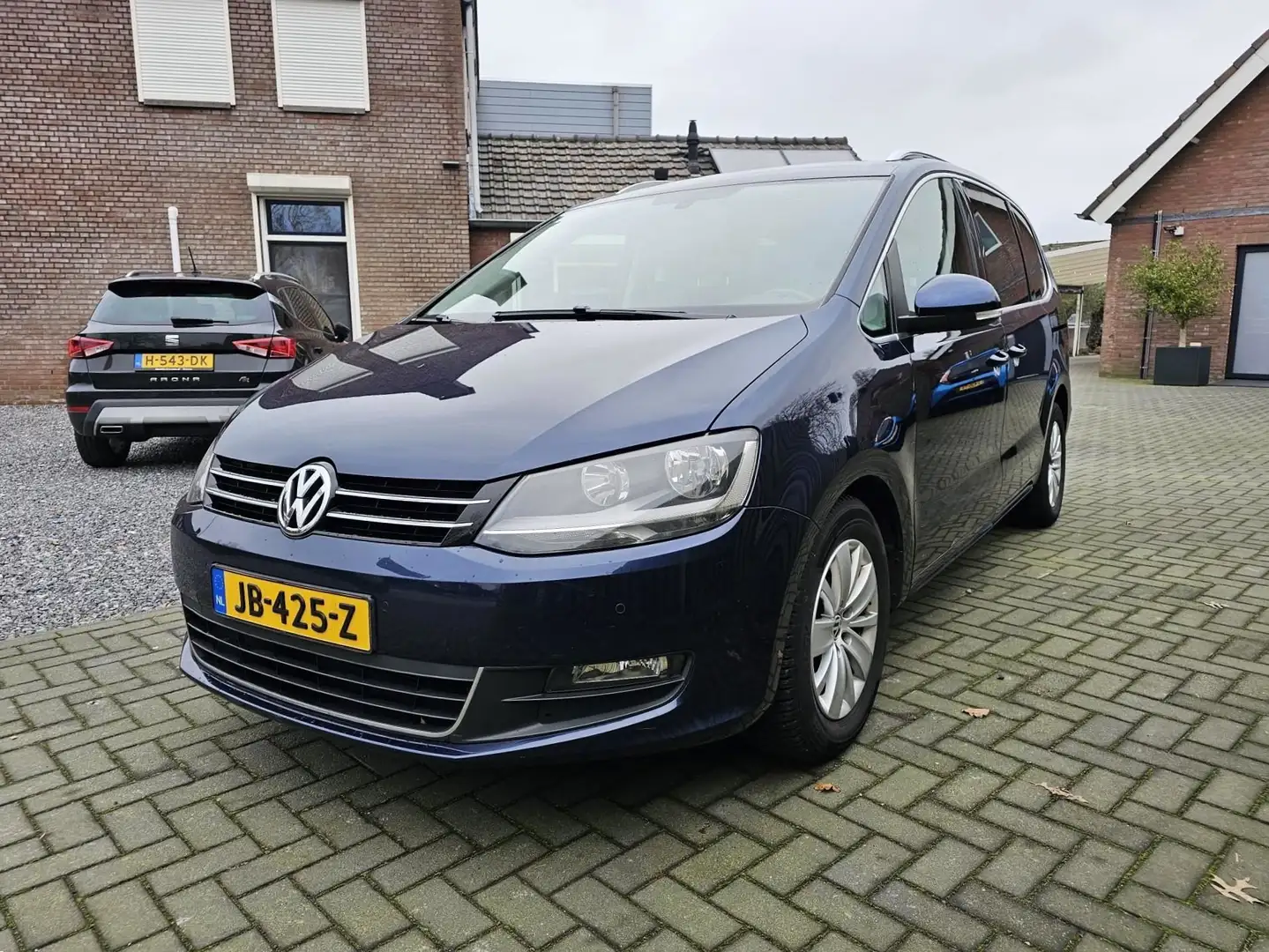 Volkswagen Sharan Sharan 2.0 TDI Highline 7p Blauw - 1
