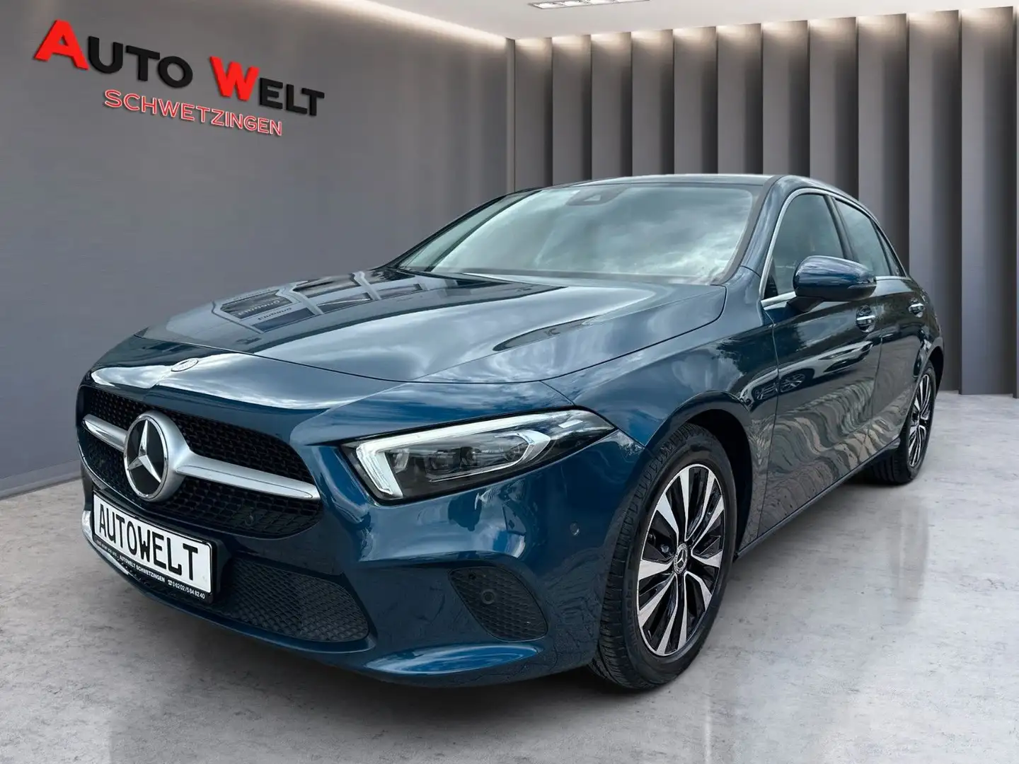 Mercedes-Benz A 200 d 1.Hand Beam/Ambiente/Kamera/Leder Blau - 1