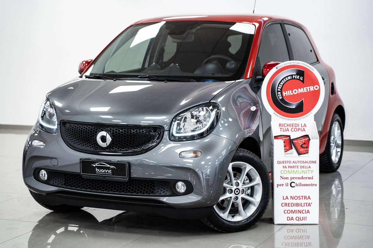 smart forFour 1.0 71CV TWINAMIC PASSION AUTOMATICA NAVI FULL OPT