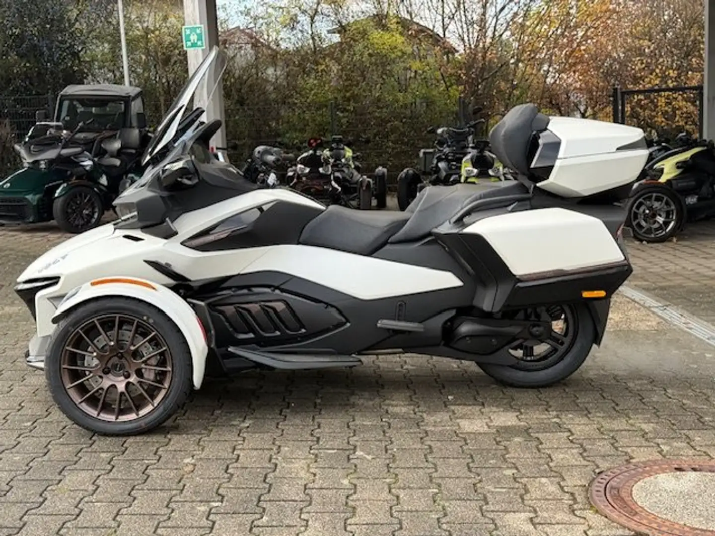 Can-Am Spyder RT Spyder RT Sea-to-Sky 2025 – Luxus Touring Blanc - 1