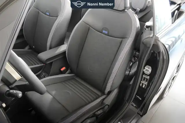 Mini Cooper Cooper view 14