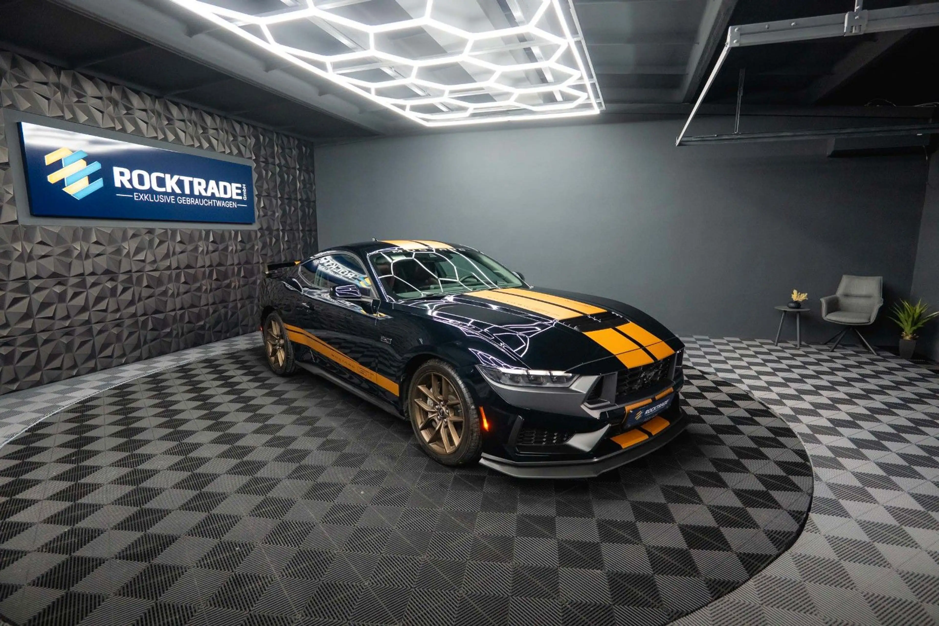 Ford Mustang Fastback 5.0 Ti-VCT V8 Dark Horse 6-Gang — photo 7
