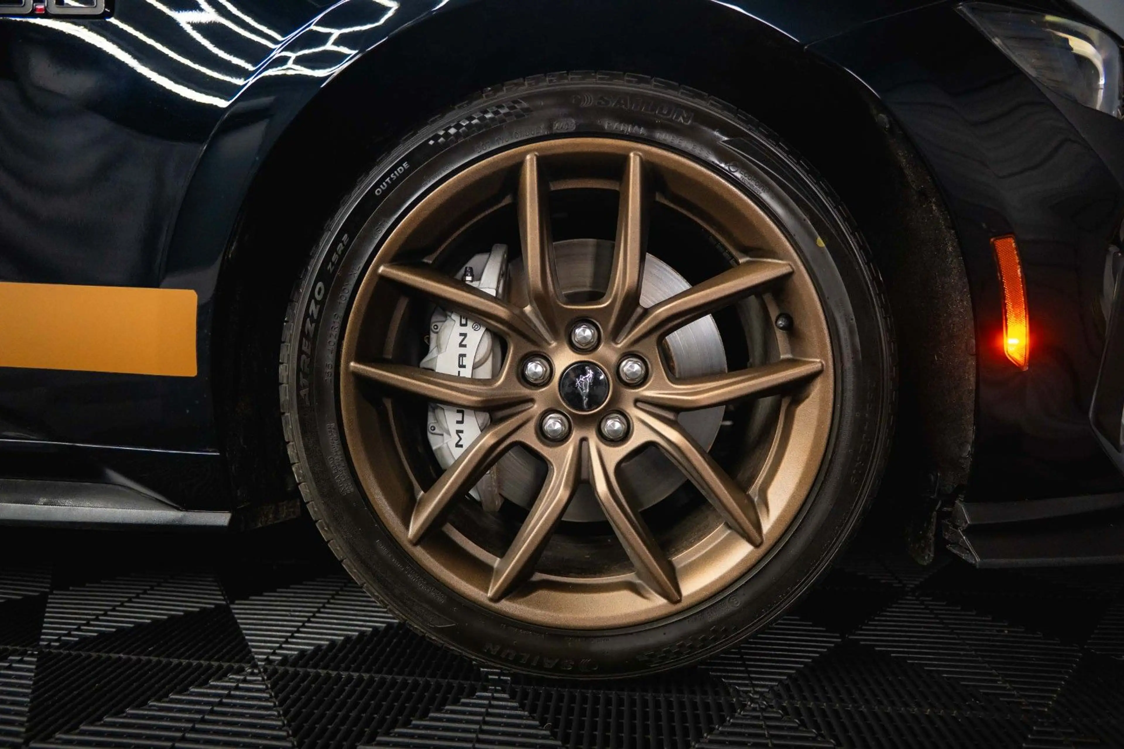 Ford Mustang Fastback 5.0 Ti-VCT V8 Dark Horse 6-Gang — photo 10